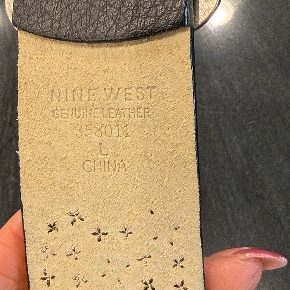 Nine West Black Belt with Gold Accents - Picture 4 of 6